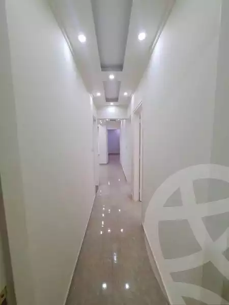 https://aqarmap.com.eg/ar/listing/4706713-for-sale-alexandria-el-asafra-l-sfr-bhry