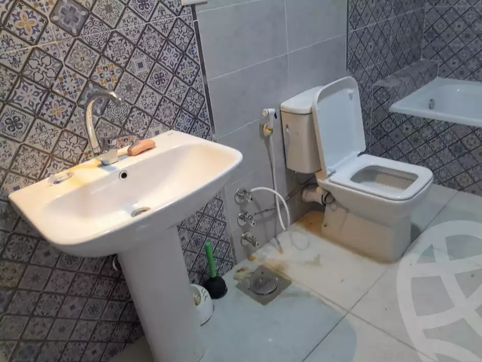 https://aqarmap.com.eg/ar/listing/4718277-for-rent-north-coast-resorts-zomoroda-village