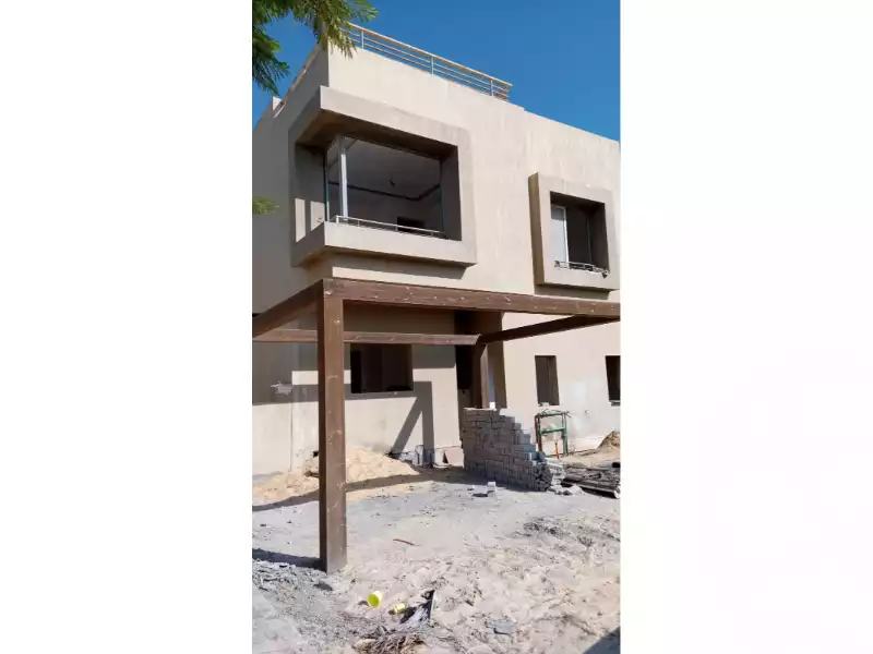 https://aqarmap.com.eg/en/listing/4719100-for-sale-cairo-6th-of-october-compounds-palm-hills-october-golf-extension