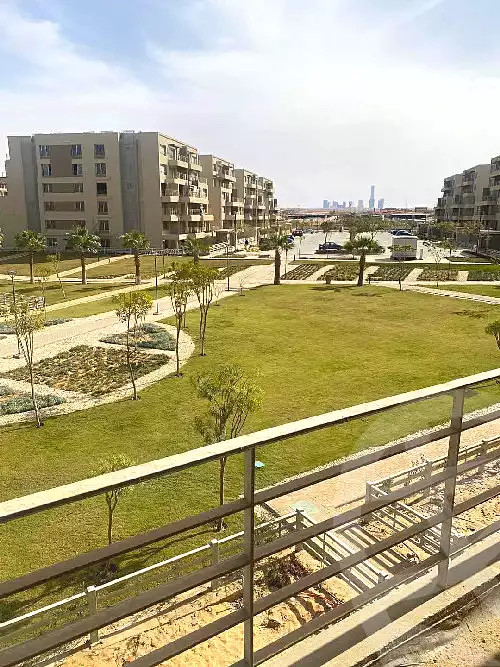 https://aqarmap.com.eg/en/listing/4725088-for-sale-cairo-new-cairo-mostakbal-city-phase-2-mostakbal-city