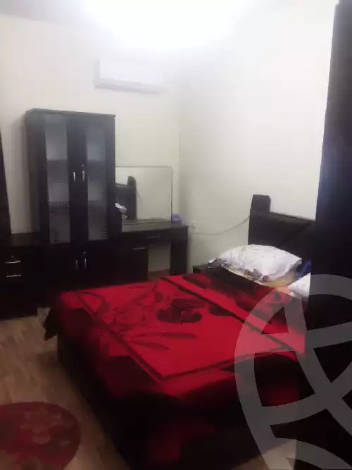 https://aqarmap.com.eg/ar/listing/4729782-for-rent-cairo-el-sheikh-zayed-city-compounds-dh-drys