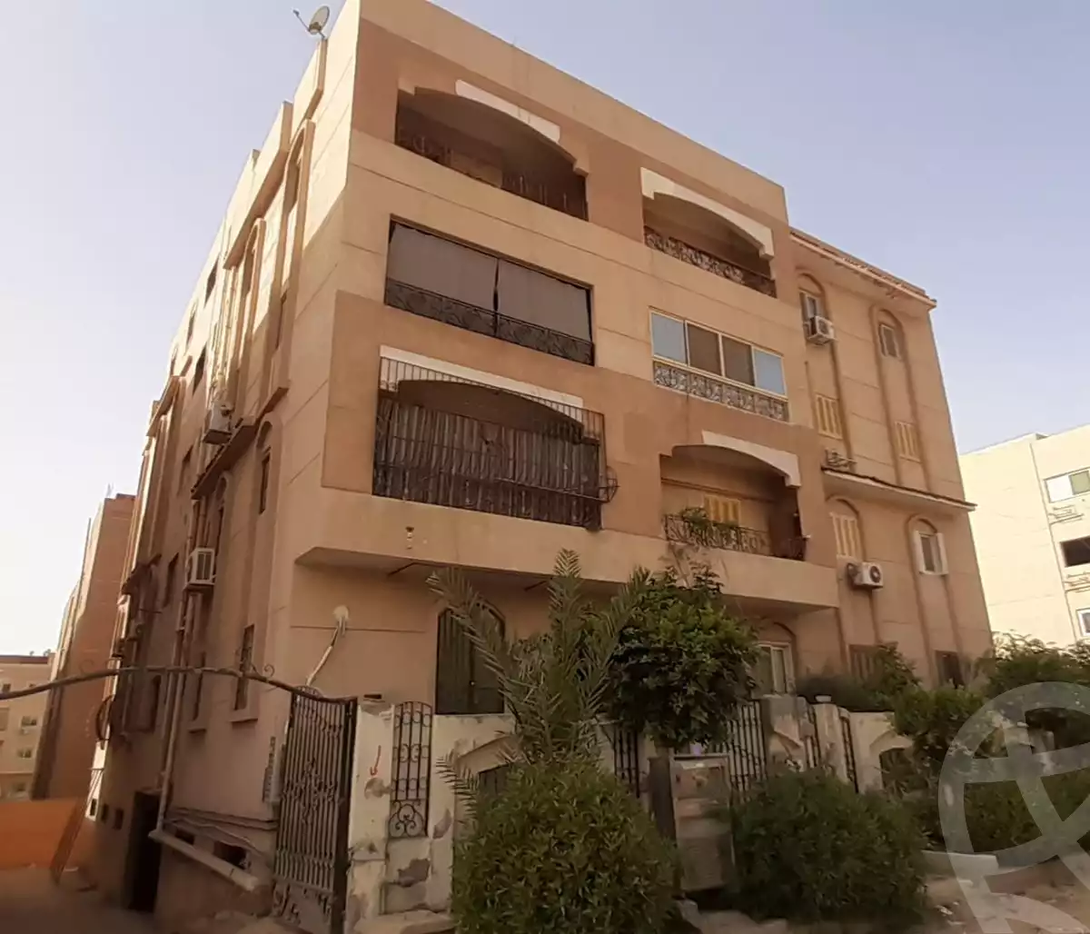 https://aqarmap.com.eg/en/listing/4737510-for-sale-cairo-al-oubour-el-hay-el-taseaa-aziz-el-shawan-st