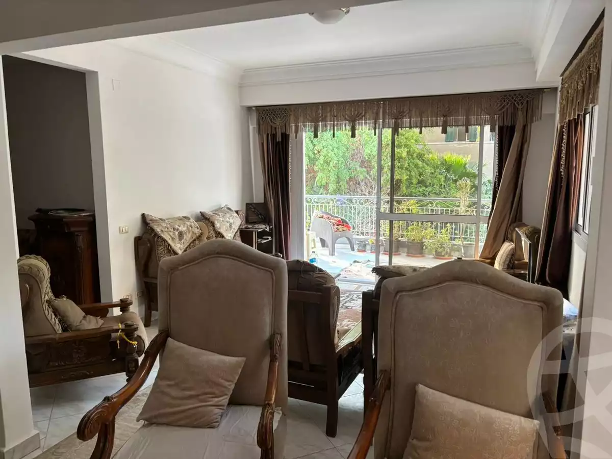 https://aqarmap.com.eg/en/listing/4738950-for-sale-cairo-el-maadi-sarayat-el-maadi-street-11