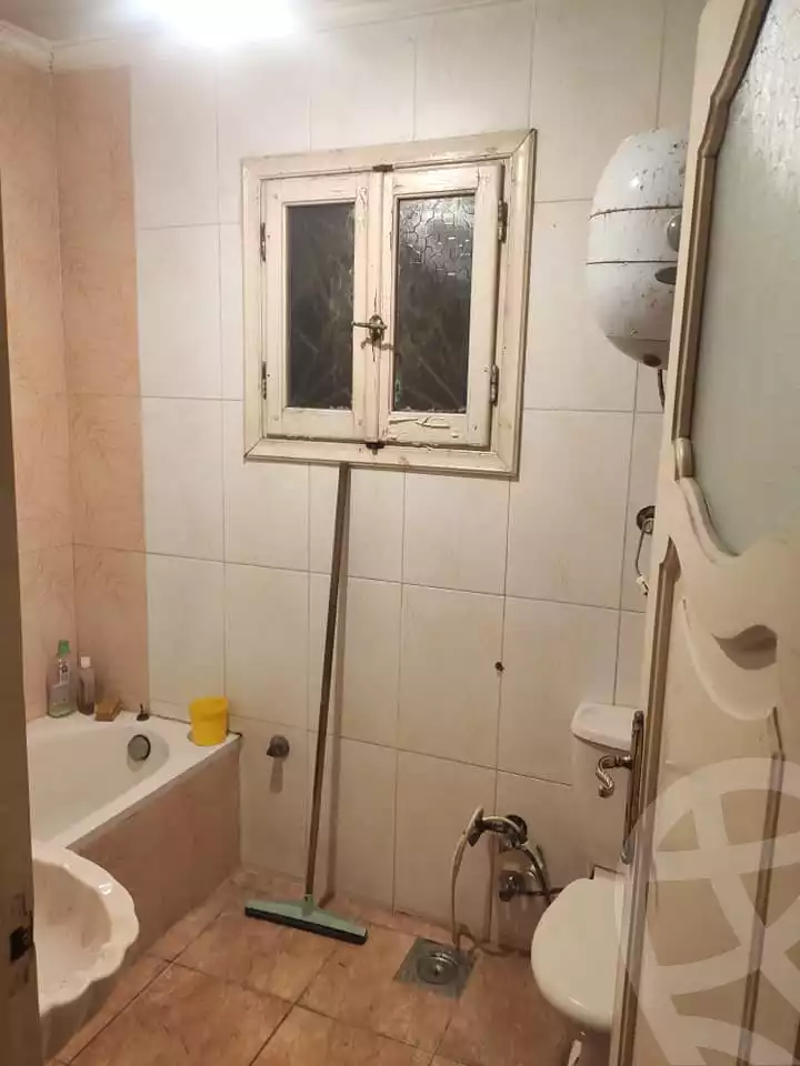 https://aqarmap.com.eg/ar/listing/4742907-for-sale-alexandria-camp-cesar-zakareya-ghoneim-st