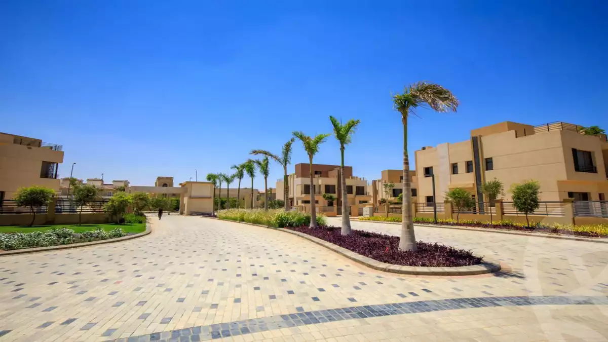 https://aqarmap.com.eg/ar/listing/4750569-for-sale-cairo-el-sheikh-zayed-city-compounds-in-sheikh-zayed-alma