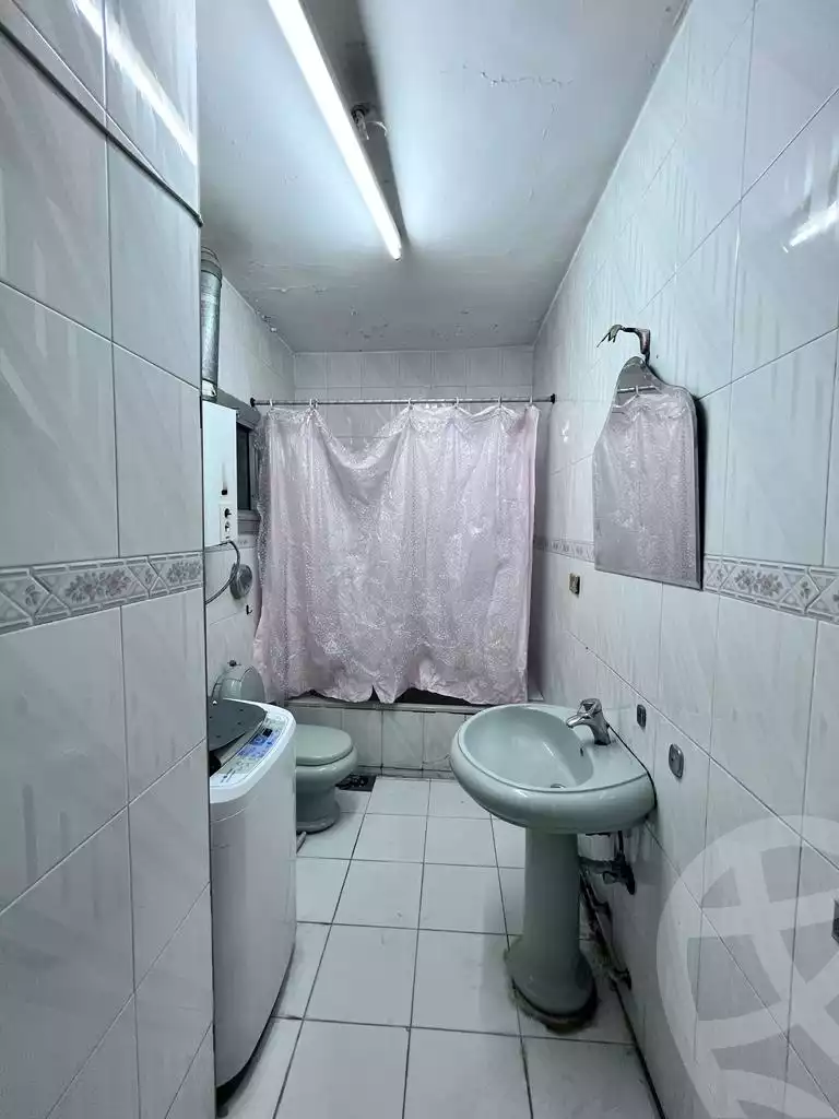 https://aqarmap.com.eg/en/listing/4760970-for-rent-cairo-el-sheikh-zayed-city-el-hay-elawel-street-17
