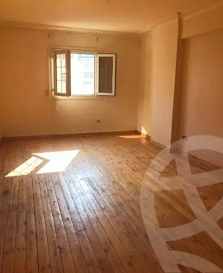 https://aqarmap.com.eg/ar/listing/4762481-for-rent-alexandria-smouha-tout-ankh-amoun-st