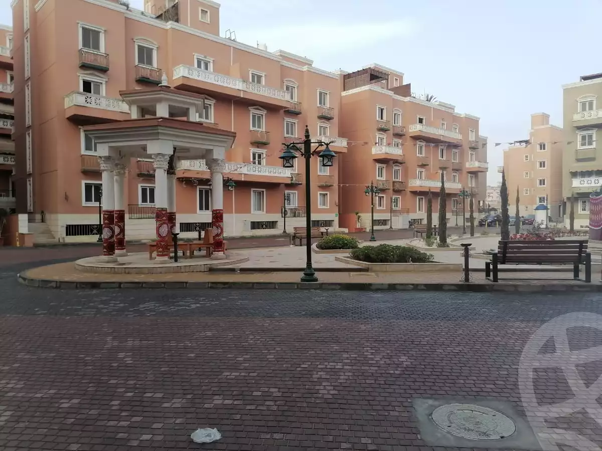 https://aqarmap.com.eg/ar/listing/4768570-for-sale-cairo-mokattam-el-hadabah-el-wosta-compound-art-city