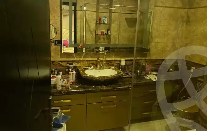 https://aqarmap.com.eg/ar/listing/4771051-for-sale-cairo-dokki-kwrnysh-lnyl