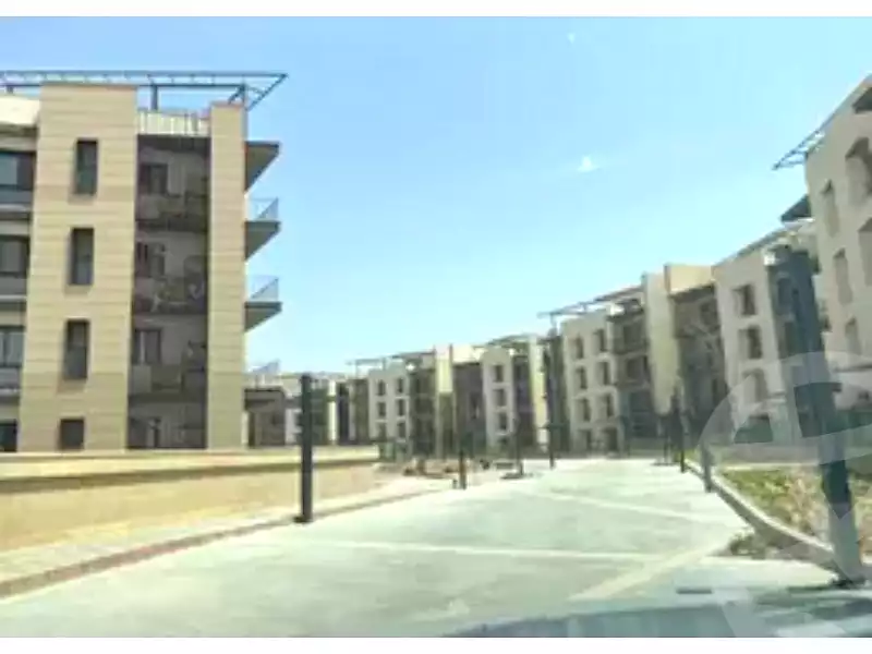 https://aqarmap.com.eg/ar/listing/4772135-for-sale-cairo-el-sheikh-zayed-city-compounds-syks-wyst-swdyk