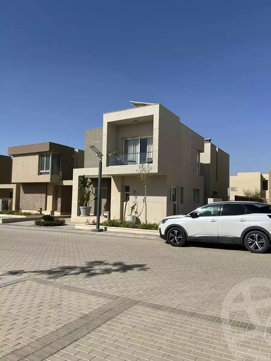 https://aqarmap.com.eg/en/listing/4772746-for-sale-cairo-6th-of-october-hadaeq-october-kmbwnd-fy-hdyq-ktwbr-badya-compound-palm-hills