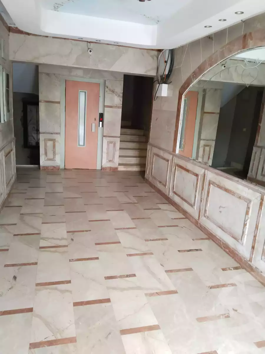 https://aqarmap.com.eg/en/listing/4775980-for-sale-cairo-mokattam-lhdb-l-ly