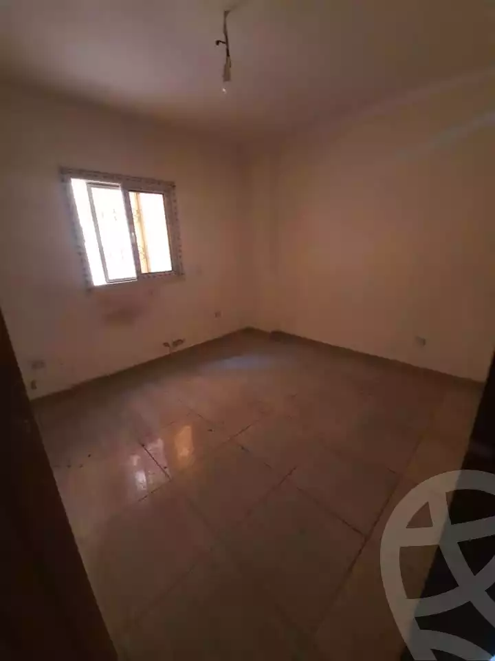 https://aqarmap.com.eg/en/listing/4807835-for-rent-cairo-mokattam-el-hay-el-sades