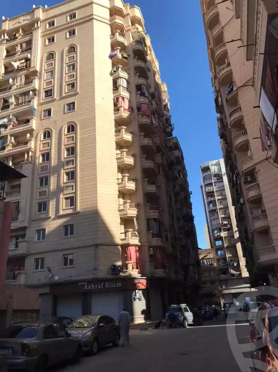 https://aqarmap.com.eg/en/listing/4810133-for-sale-alexandria-lsywf-al-saaeh-sq