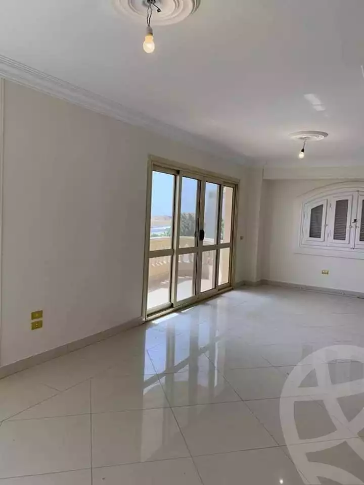 https://aqarmap.com.eg/ar/listing/4812706-for-rent-cairo-mokattam-kornish-el-moqatem