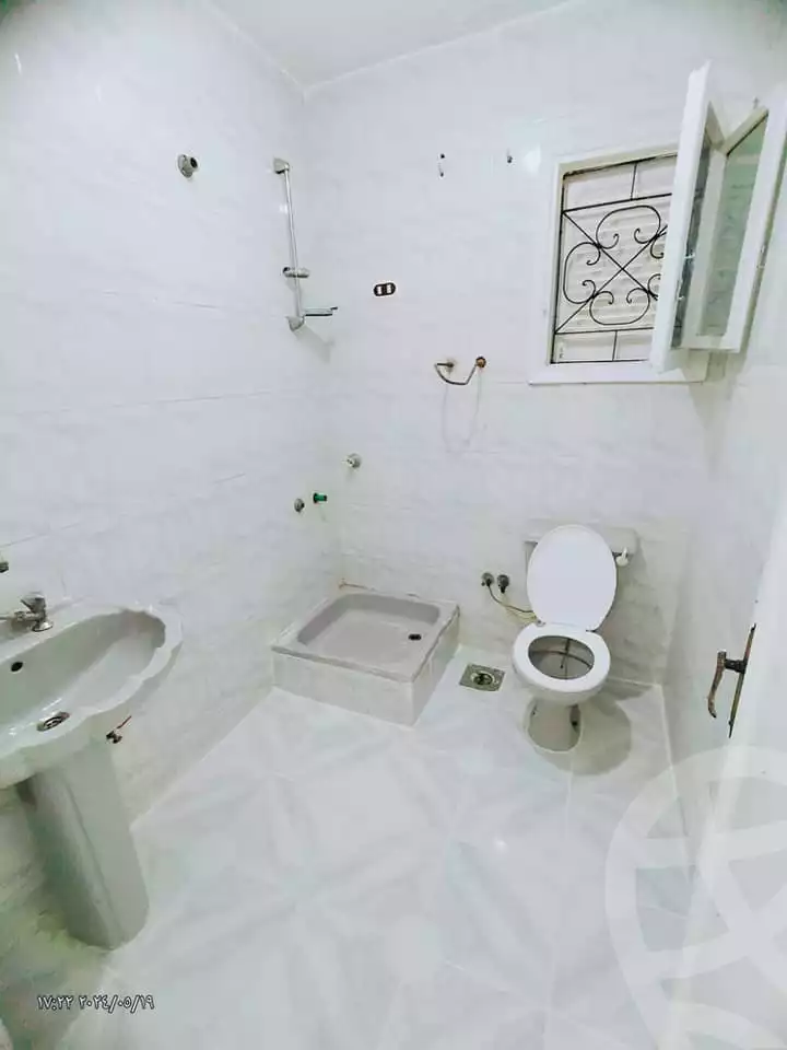 https://aqarmap.com.eg/ar/listing/4819393-for-sale-alexandria-l-jmy-shataa-el-nakheel