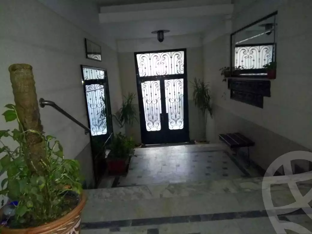 https://aqarmap.com.eg/en/listing/4821146-for-sale-cairo-downtown-abdeen-magles-al-shaeb-st