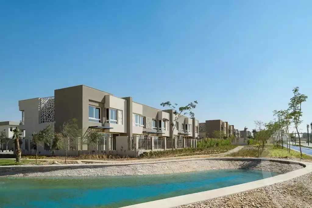 https://aqarmap.com.eg/en/listing/4832466-for-sale-cairo-6th-of-october-hadaeq-october-kmbwnd-fy-hdyq-ktwbr-badya-compound-palm-hills