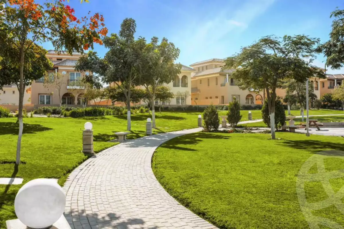 https://aqarmap.com.eg/en/listing/4835804-for-sale-cairo-new-cairo-compounds-hyde-park-cluster-15-hyde-park