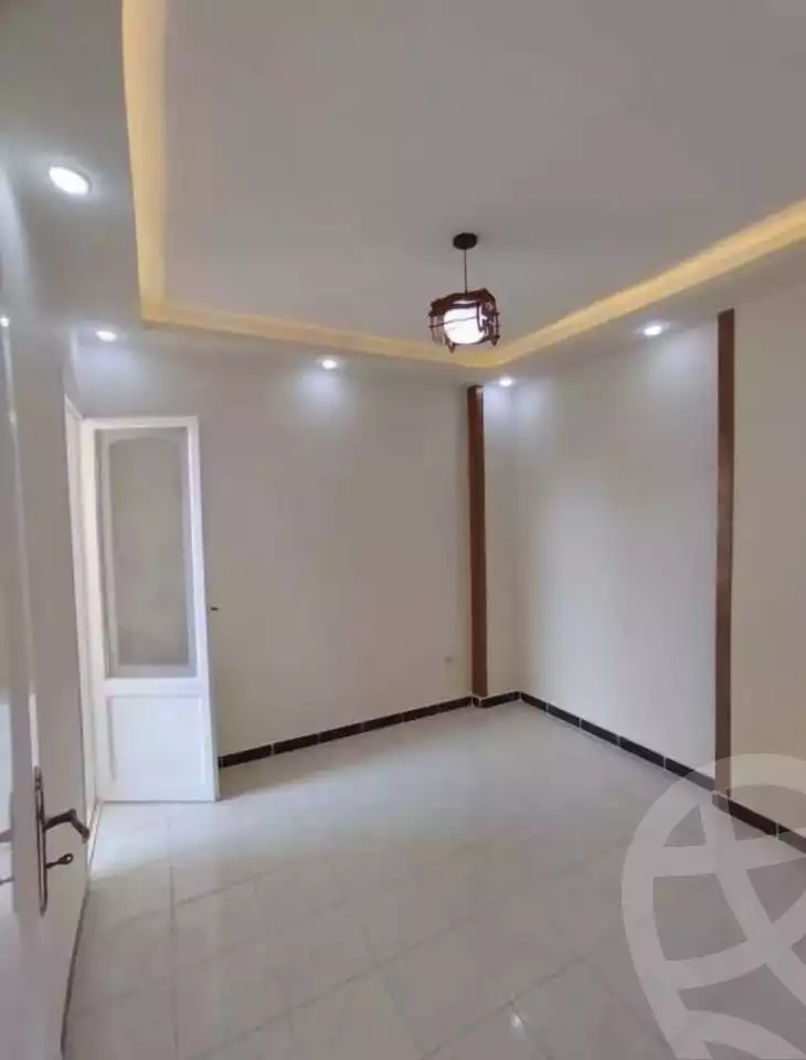 https://aqarmap.com.eg/ar/listing/4836717-for-sale-alexandria-l-jmy-shataa-el-nakheel-el-yasmin-st