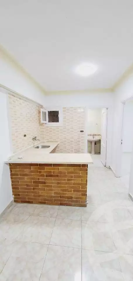 https://aqarmap.com.eg/en/listing/4836723-for-sale-alexandria-l-jmy-shataa-el-nakheel-el-yasmin-st