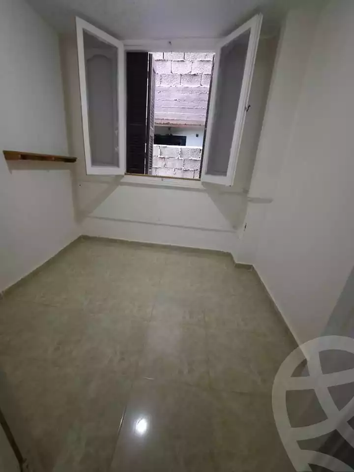 https://aqarmap.com.eg/en/listing/4846284-for-sale-alexandria-el-hanouvel-gabir-hafez-st