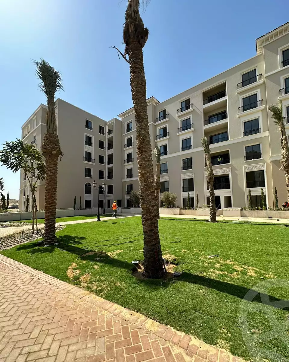 https://aqarmap.com.eg/ar/listing/4849153-for-sale-cairo-el-sheikh-zayed-city-compounds-kmbwnd-fyldj-wyst-dr-llttwyr