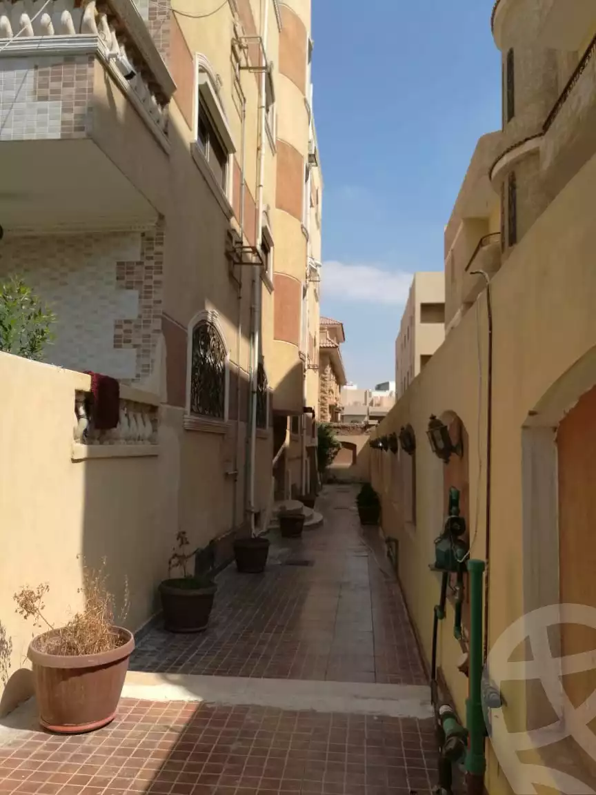 https://aqarmap.com.eg/en/listing/3748726-for-sale-cairo-el-shorouk-lhy-lthny-grb-neighbourhood-2-k