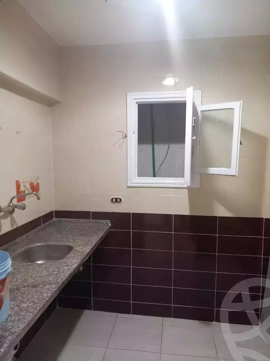 https://aqarmap.com.eg/en/listing/4853560-for-sale-alexandria-l-jmy-shataa-el-nakheel