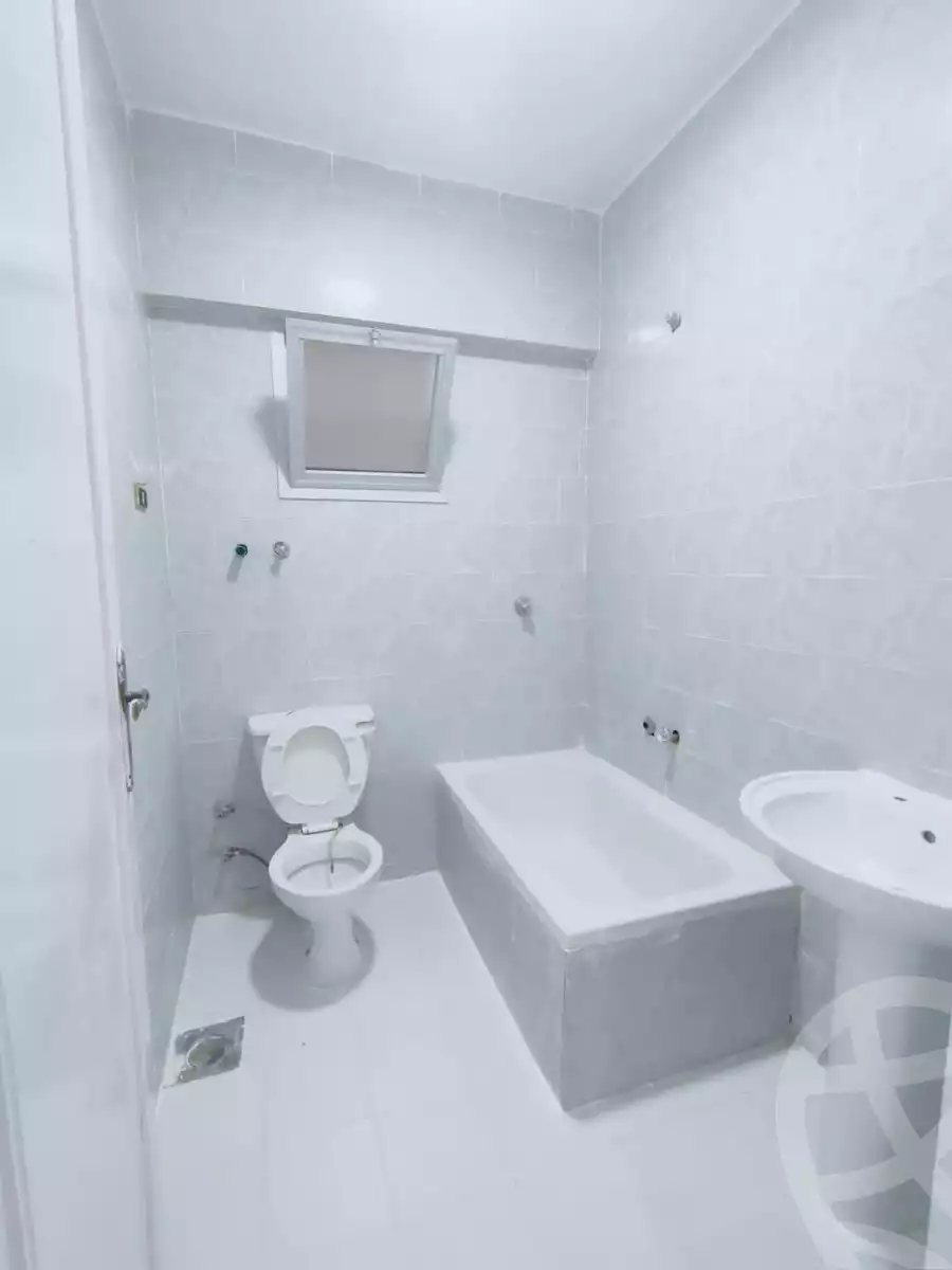 https://aqarmap.com.eg/en/listing/4853576-for-sale-alexandria-l-jmy-shataa-el-nakheel