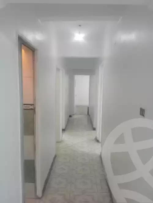 https://aqarmap.com.eg/en/listing/4858106-for-sale-asyut-asyut-city-el-shaheed-el-lewaa-ahmed-kamel-st