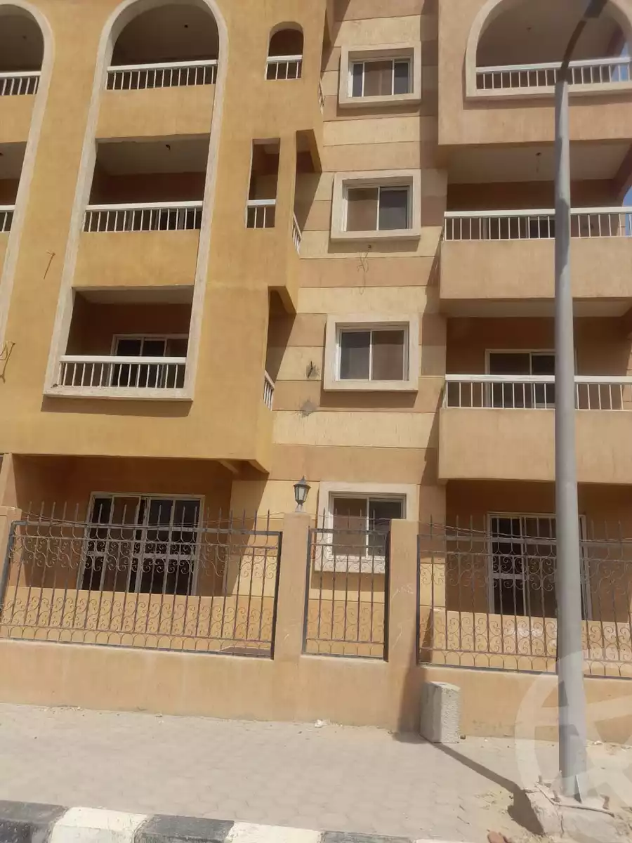 https://aqarmap.com.eg/en/listing/4860765-for-sale-cairo-al-oubour-el-hay-el-taseaa-umm-kulthum-st