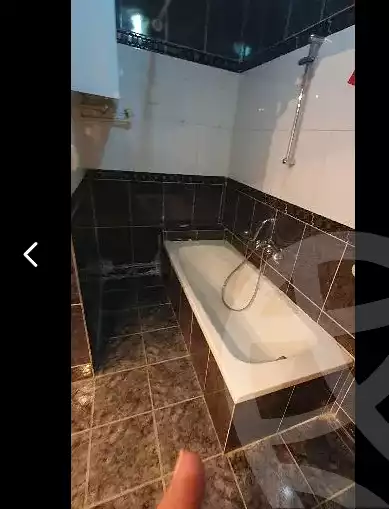 https://aqarmap.com.eg/en/listing/4868027-for-sale-alexandria-camp-cesar-zakareya-ghoneim-st