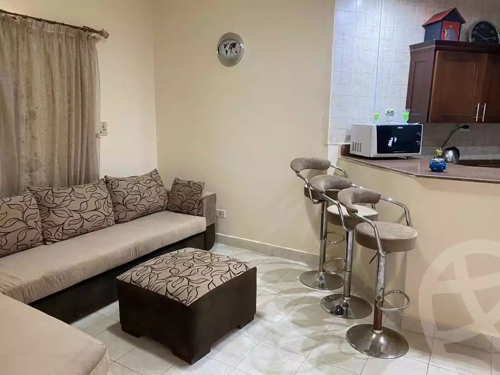 https://aqarmap.com.eg/ar/listing/4870894-for-rent-cairo-new-cairo-lrhb-city-phase-5-ibn-al-nafees-st