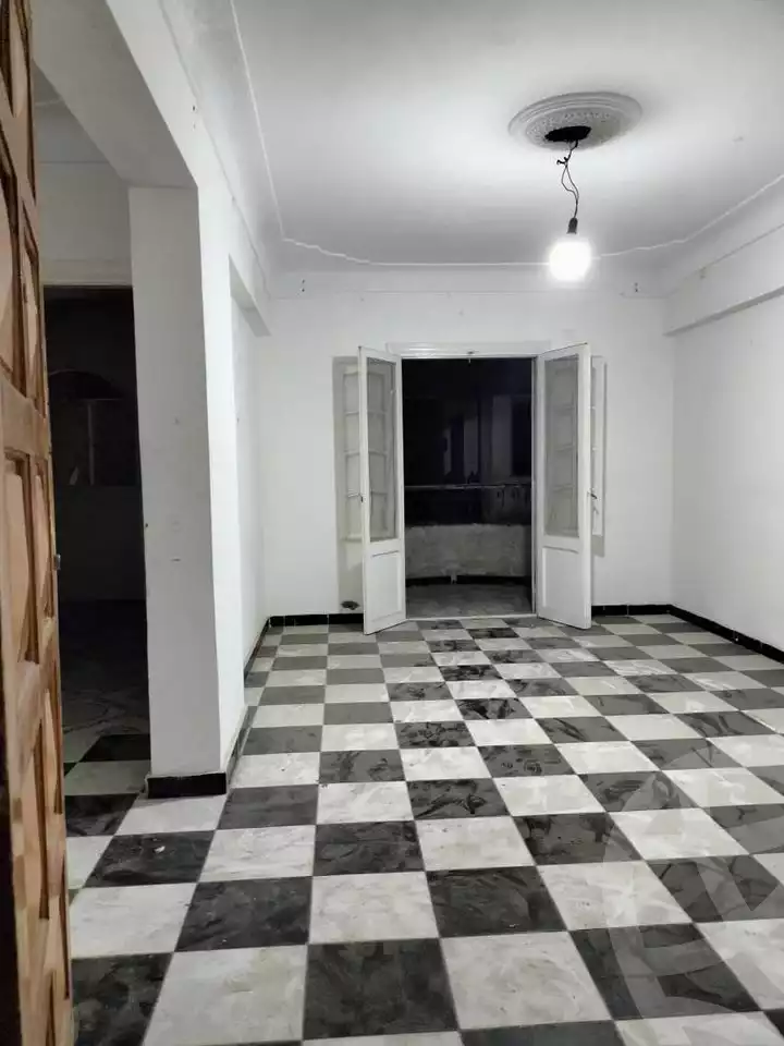 https://aqarmap.com.eg/ar/listing/4885223-for-sale-alexandria-l-jmy-lbytsh-street-5-st