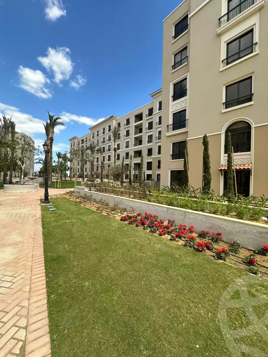 https://aqarmap.com.eg/ar/listing/4896240-for-sale-cairo-el-sheikh-zayed-city-compounds-kmbwnd-fyldj-wyst-dr-llttwyr