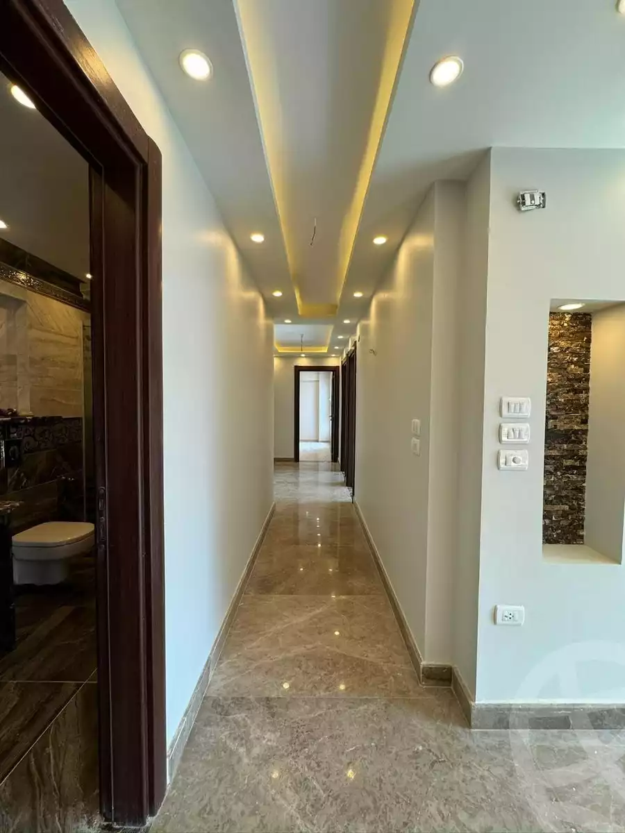 https://aqarmap.com.eg/en/listing/4898463-for-sale-cairo-new-cairo-90th-street-south-teseen-st