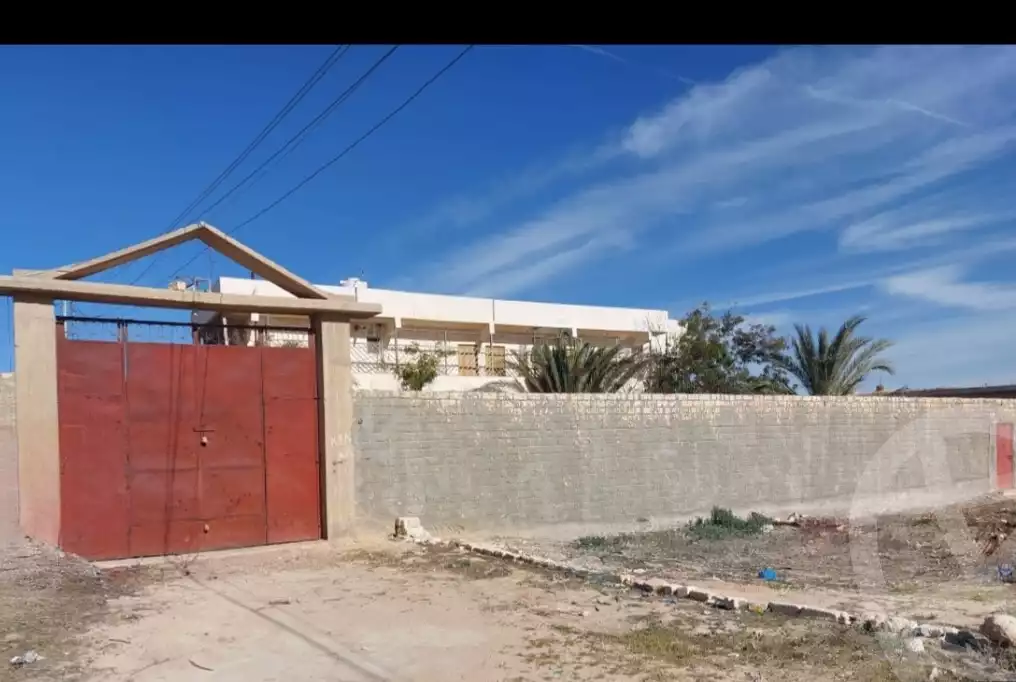 https://aqarmap.com.eg/en/listing/4908309-for-sale-alexandria-alexandria-marsa-matrouh-rd