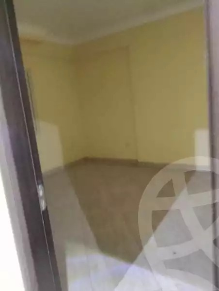 https://aqarmap.com.eg/ar/listing/4908487-for-rent-sohag-mntq-fr-y-bswhj