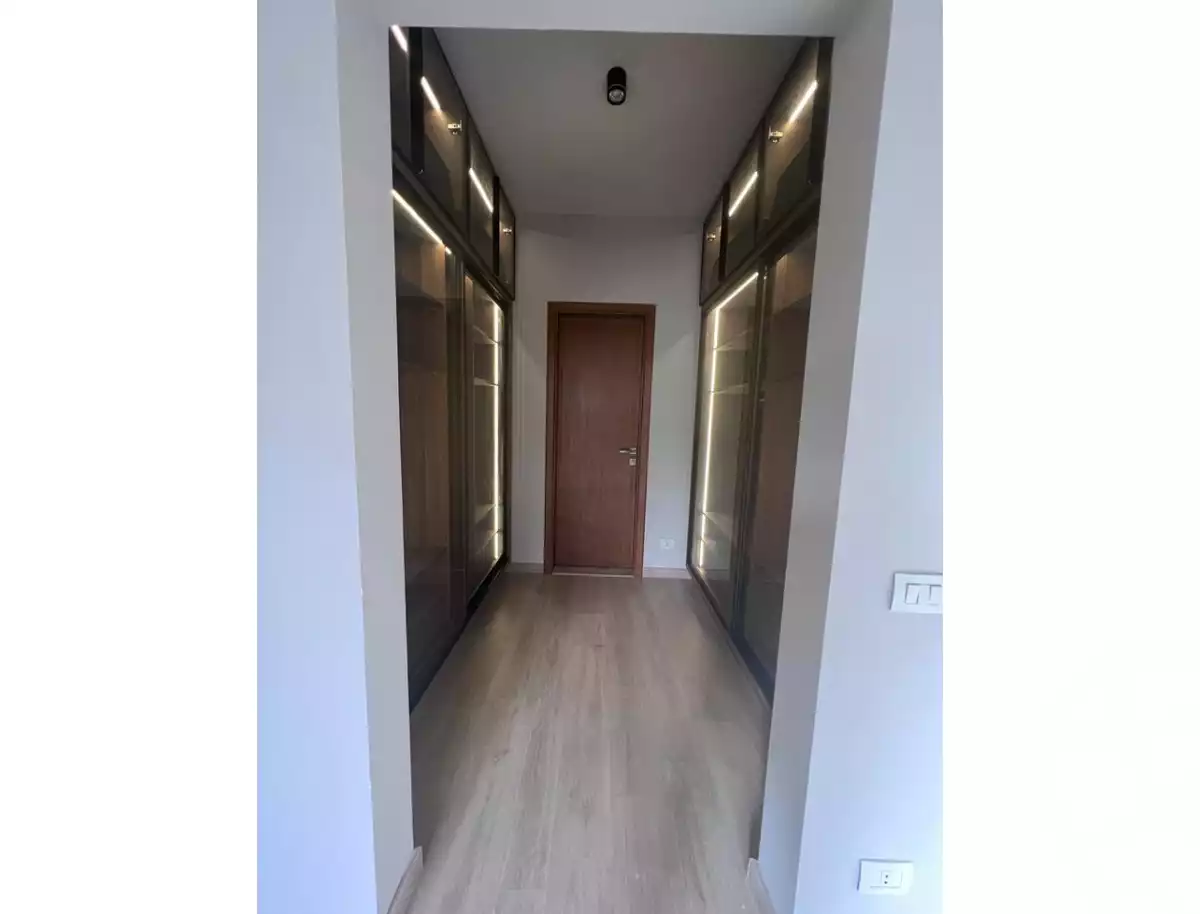 https://aqarmap.com.eg/ar/listing/4910798-for-rent-cairo-el-sheikh-zayed-city-compounds-atrio