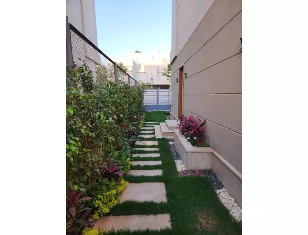 https://aqarmap.com.eg/ar/listing/4910798-for-rent-cairo-el-sheikh-zayed-city-compounds-atrio