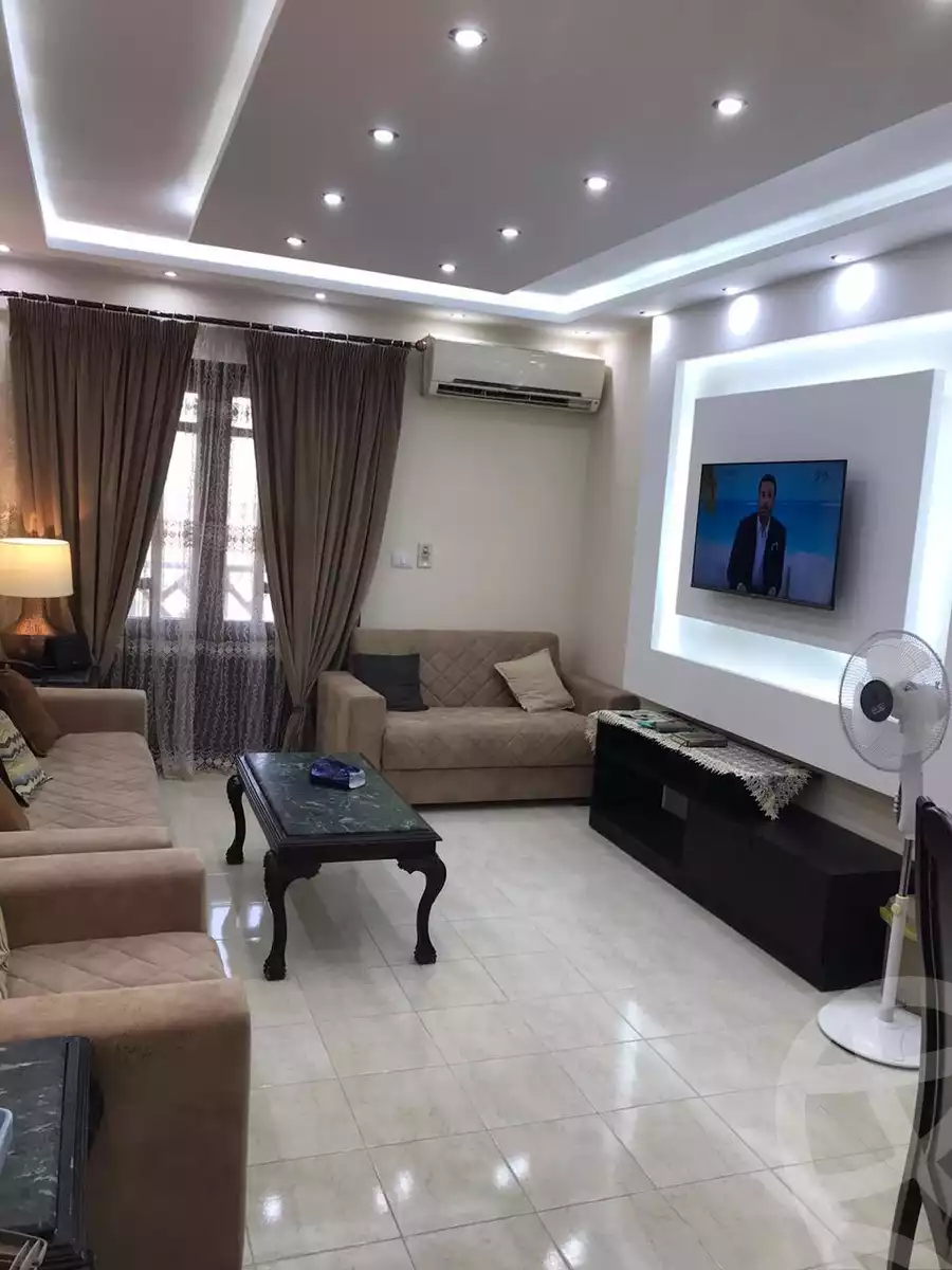 https://aqarmap.com.eg/ar/listing/4910848-for-rent-cairo-new-cairo-lrhb-city-phase-5-ibn-rushd-st