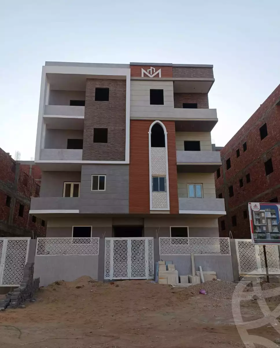 https://aqarmap.com.eg/ar/listing/4928225-for-sale-cairo-badr-city-hai-el-ashgar-featured-neighborhood