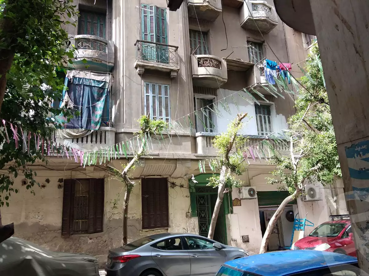 https://aqarmap.com.eg/en/listing/4933159-for-sale-cairo-el-sayyeda-zeinab-al-hanafi-st