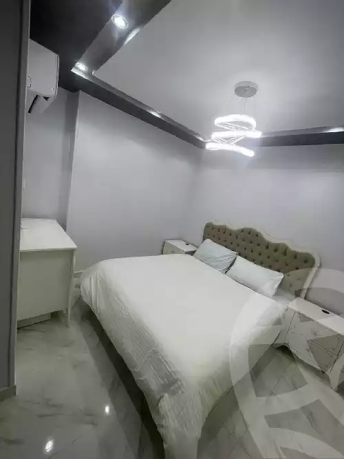 https://aqarmap.com.eg/ar/listing/4935839-for-rent-cairo-el-agouza-kwrnysh-lnyl