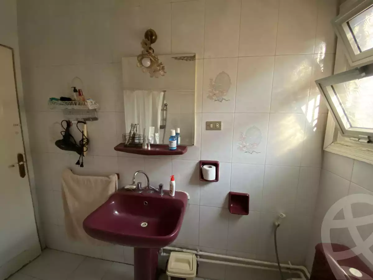https://aqarmap.com.eg/en/listing/4939595-for-rent-cairo-el-maadi-sarayat-el-maadi-street-87
