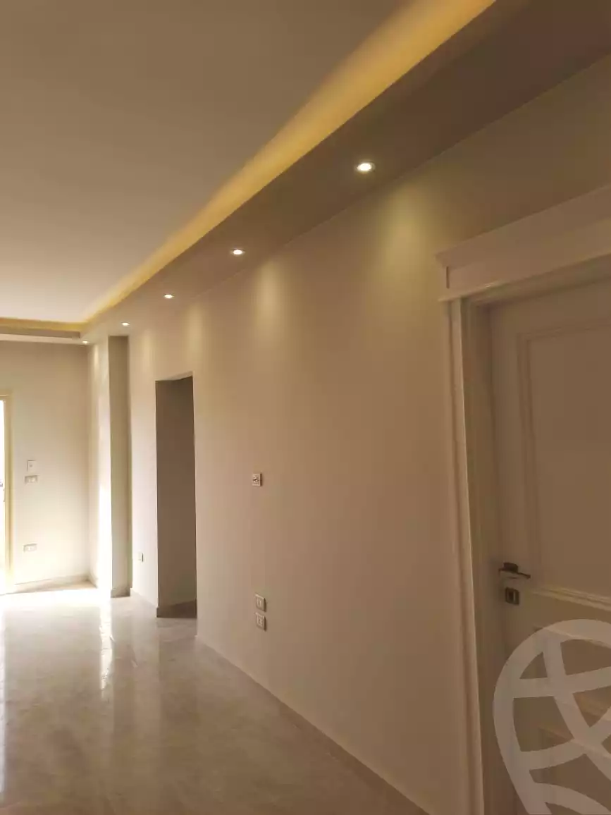 https://aqarmap.com.eg/ar/listing/4941296-for-rent-cairo-new-cairo-el-lotus-lotus-north-lmntq-lwl-llwts-lshmly