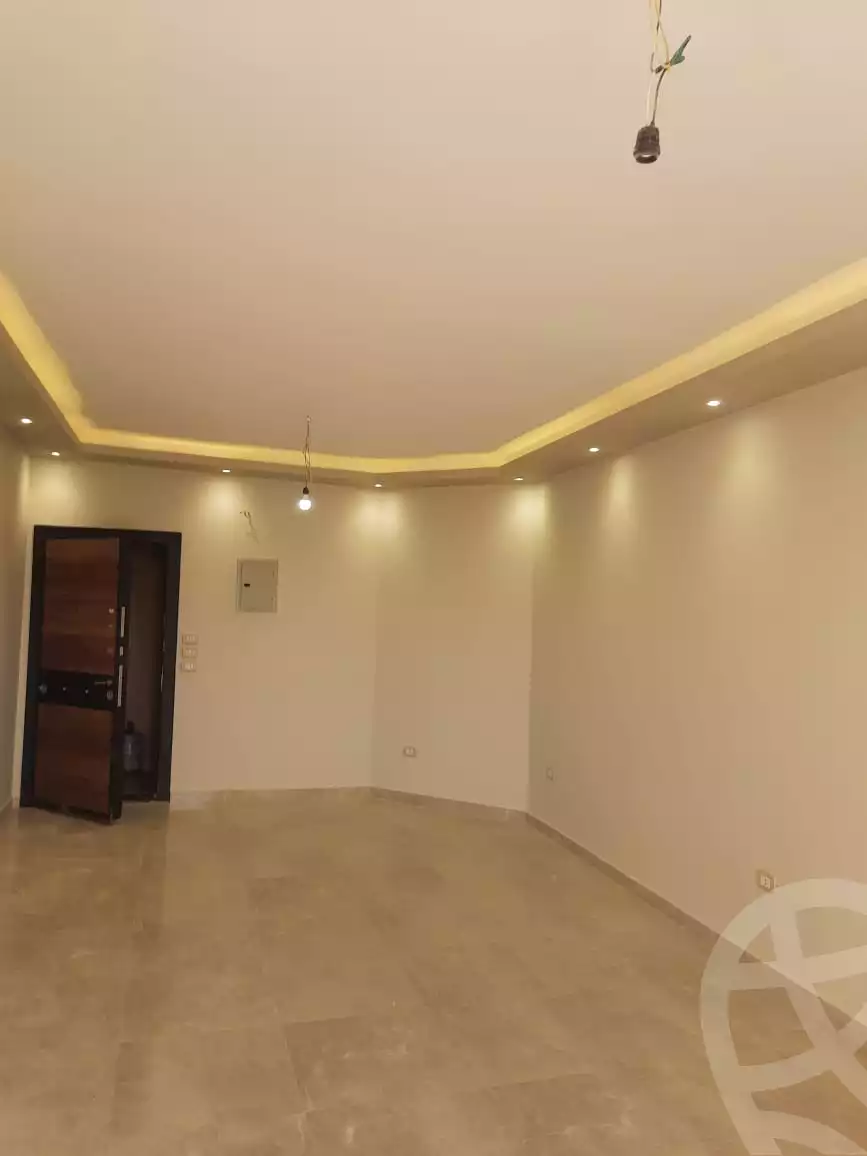 https://aqarmap.com.eg/ar/listing/4941296-for-rent-cairo-new-cairo-el-lotus-lotus-north-lmntq-lwl-llwts-lshmly