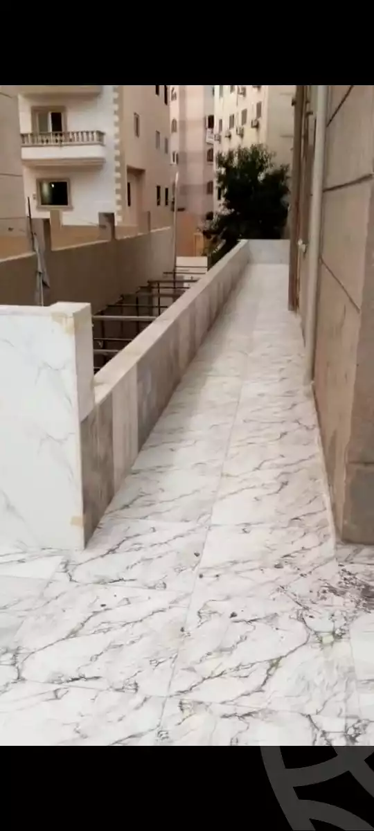 https://aqarmap.com.eg/ar/listing/5646540-for-rent-cairo-al-oubour-el-hay-el-taseaa-abbas-el-akad-st