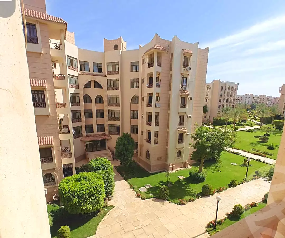 https://aqarmap.com.eg/ar/listing/4948063-for-sale-cairo-new-cairo-lrhb-city-phase-5-ibn-al-nafees-st